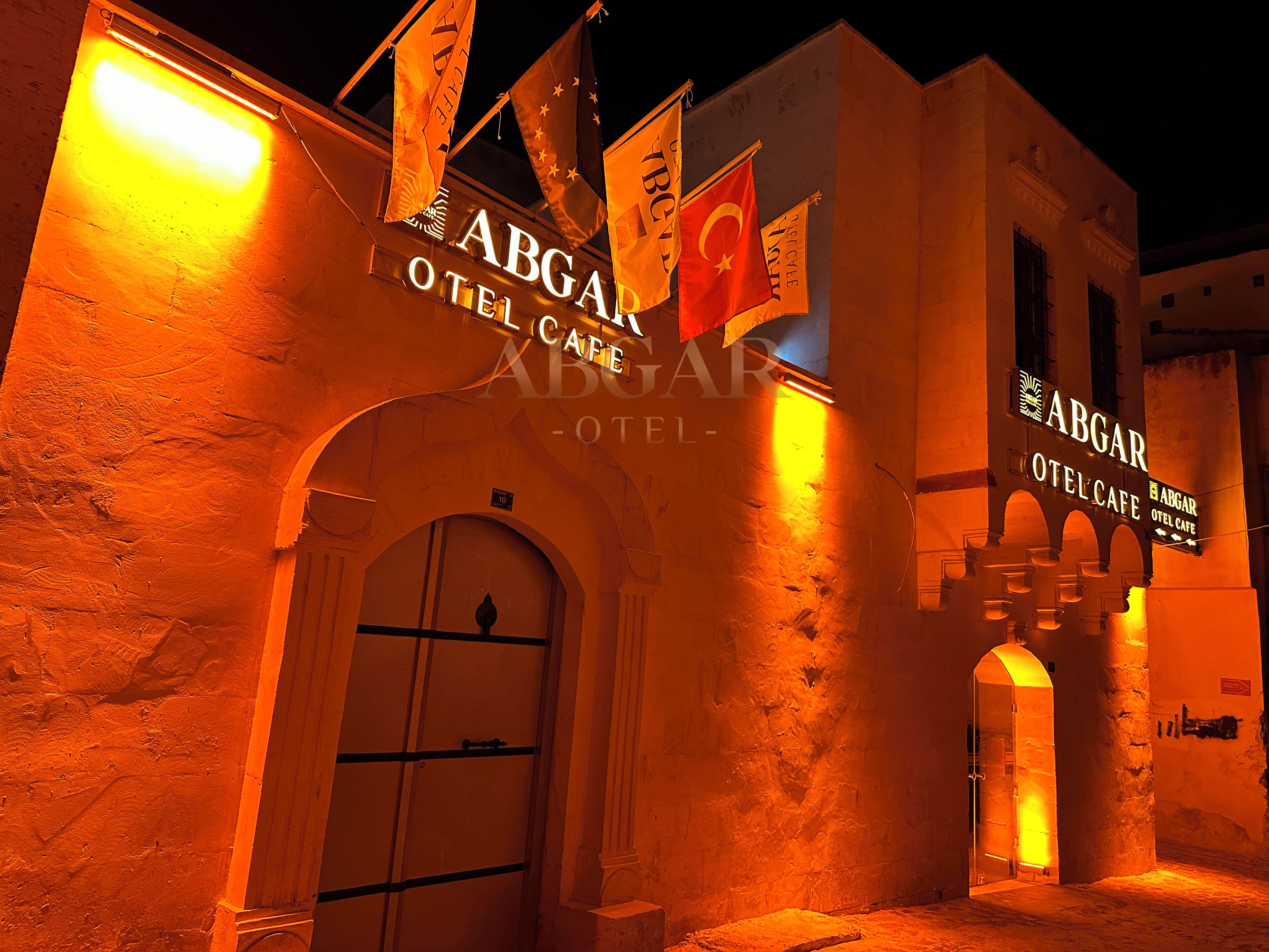 ABGAR OTEL 2*
