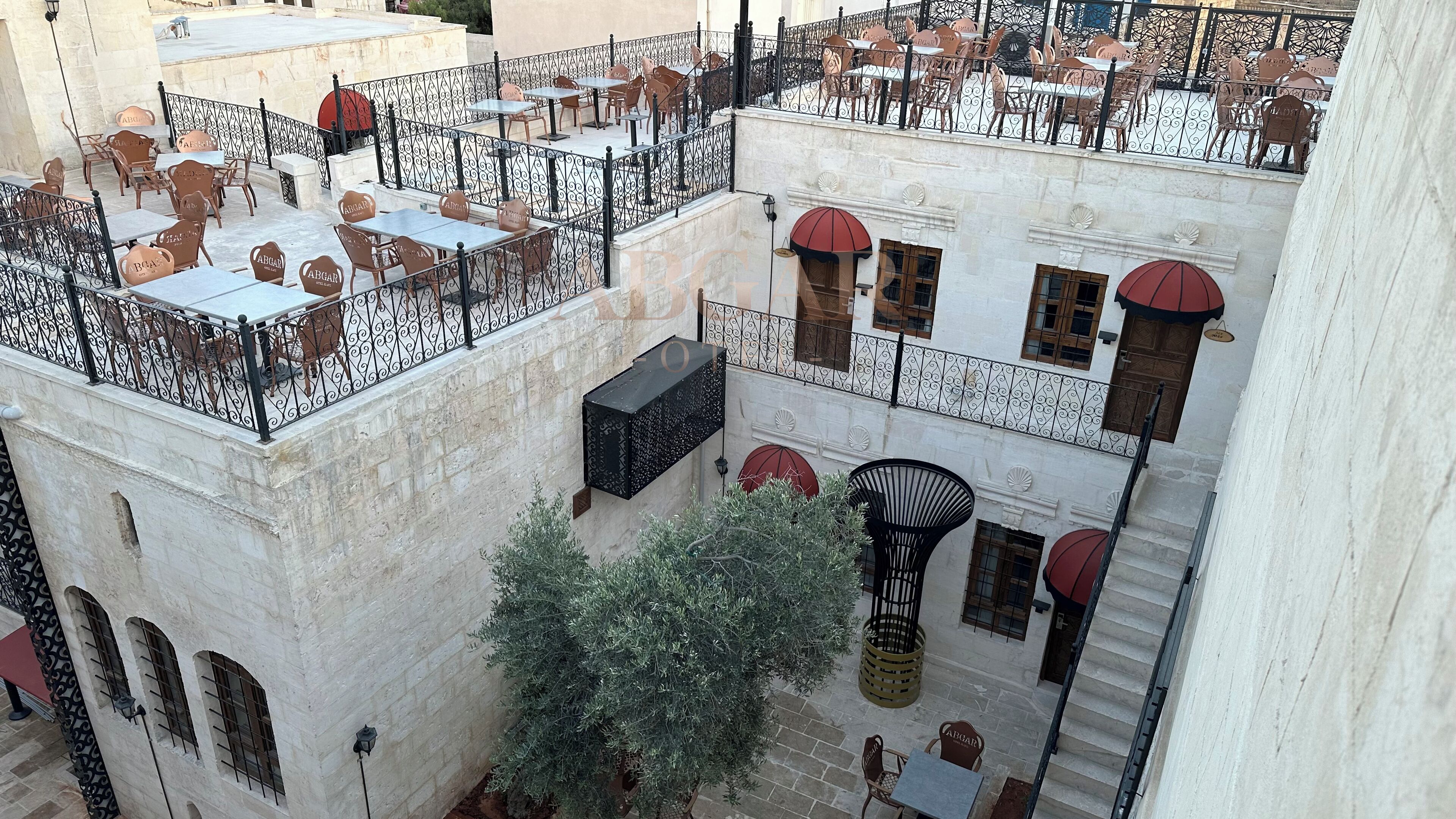 ABGAR OTEL 2*