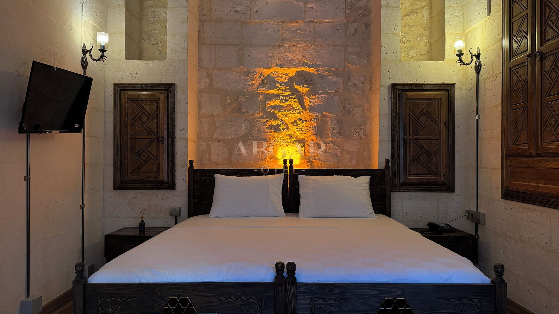 ABGAR OTEL 2*