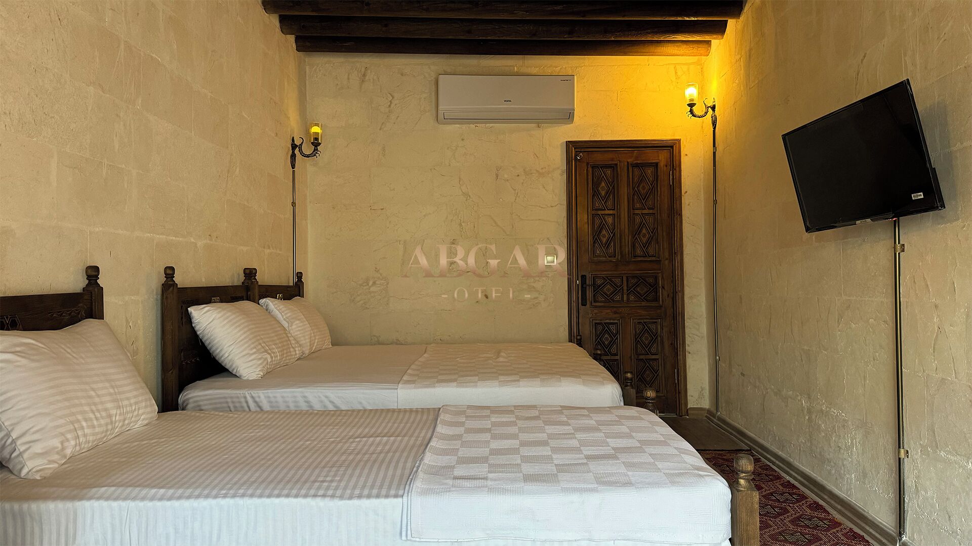 ABGAR OTEL 2*