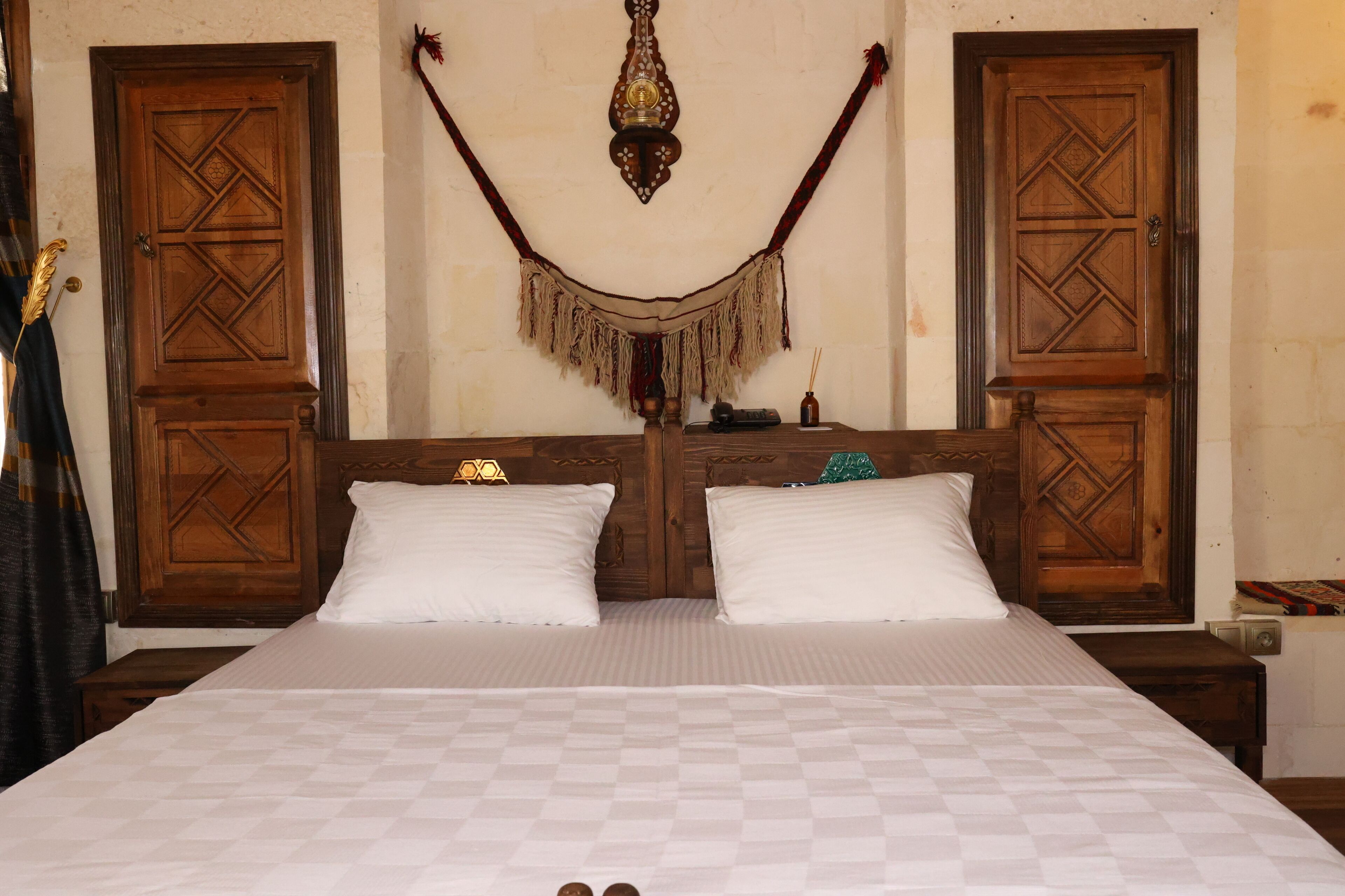 ABGAR OTEL 2*