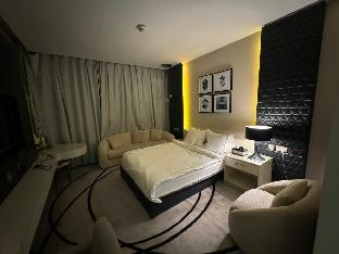 4Leisure Suites DAMAC Esclusiva Towers 4*