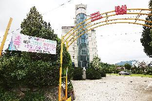 Yesan Grand Motel 0*
