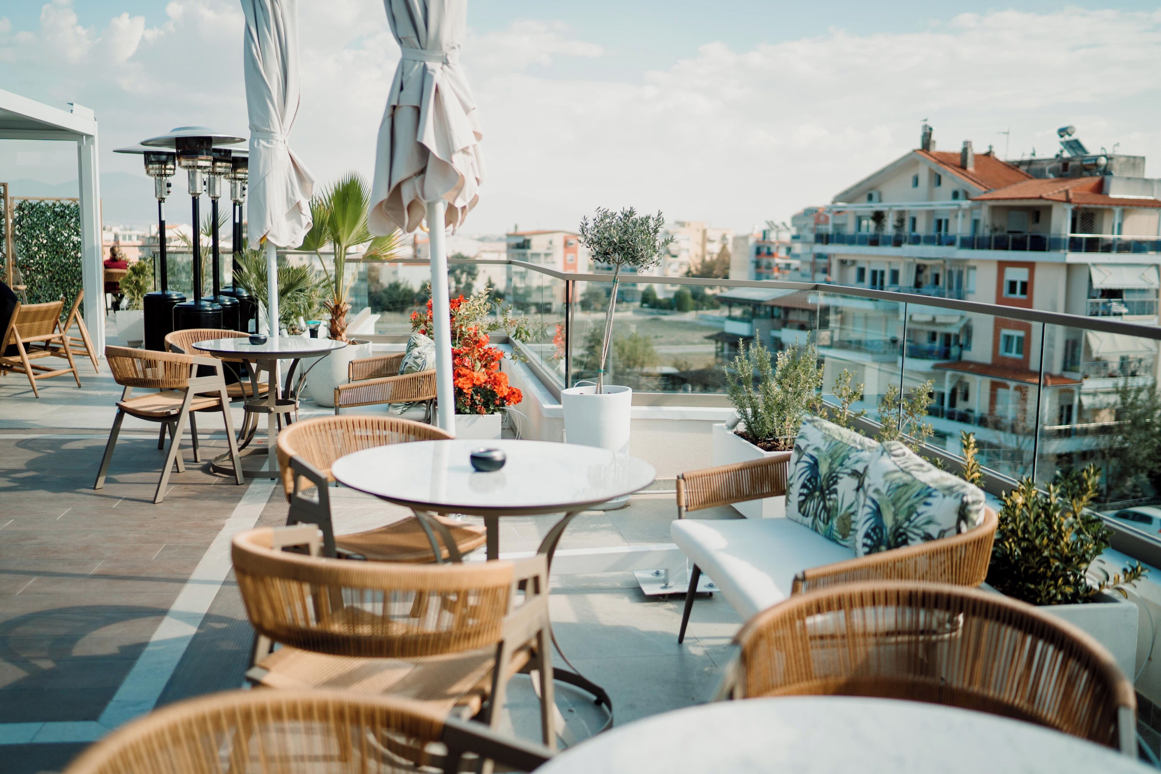 Sky Hotel 4*