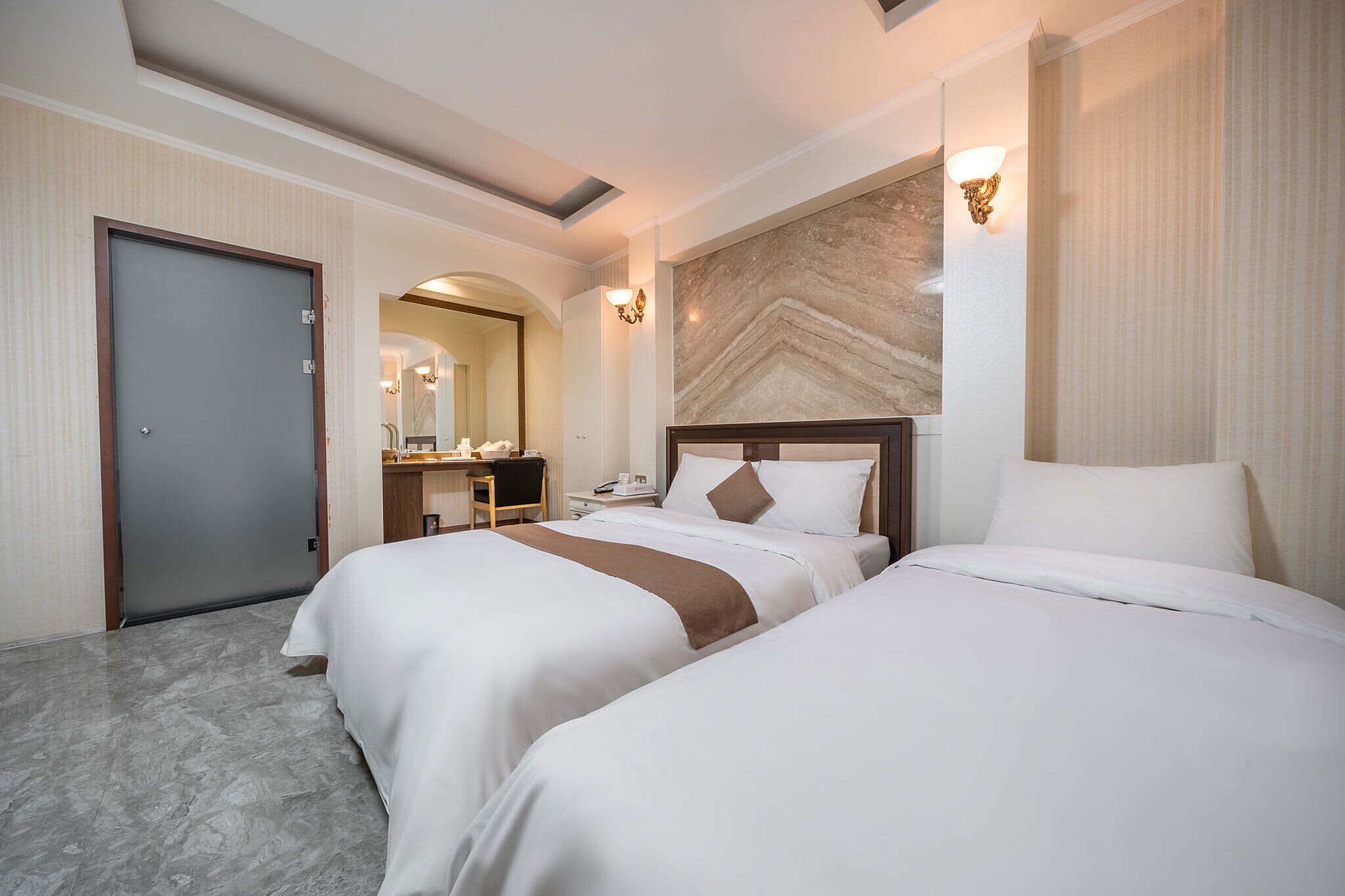 Ansan Seowon Hotel 2*