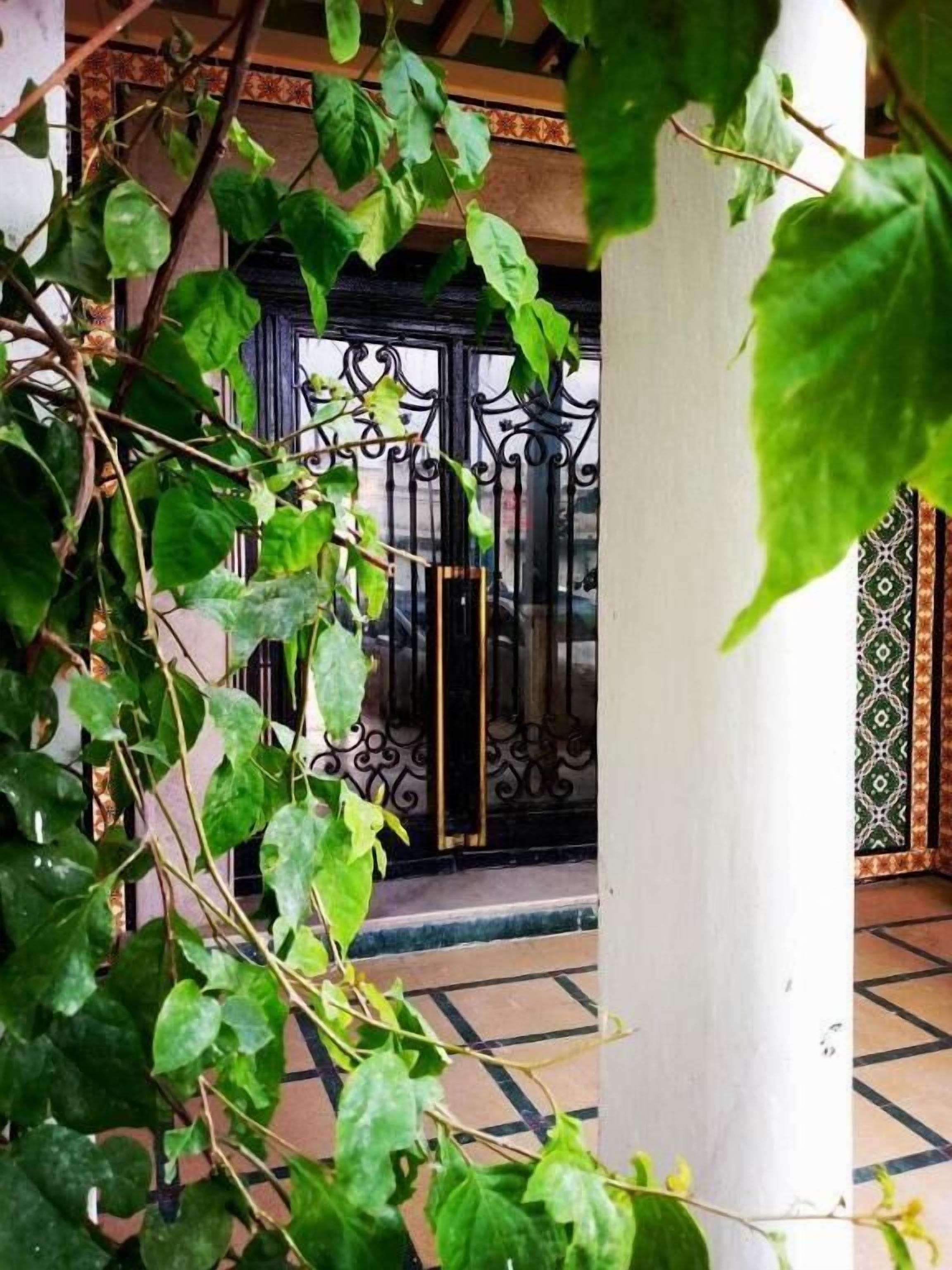 Hotel Ayachi 2*