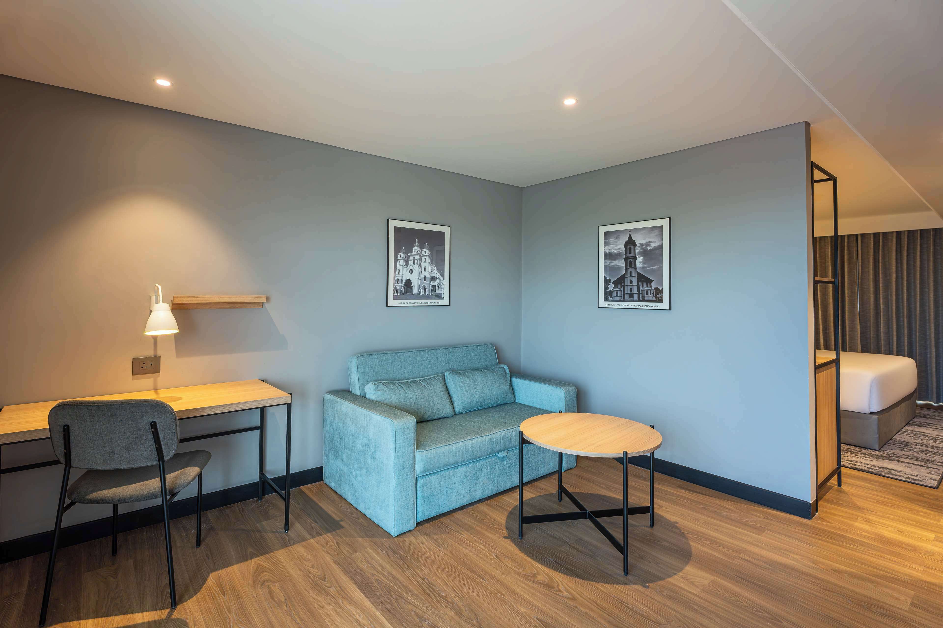 Park Inn & Suites By Radisson Thrissur East Fort 3*