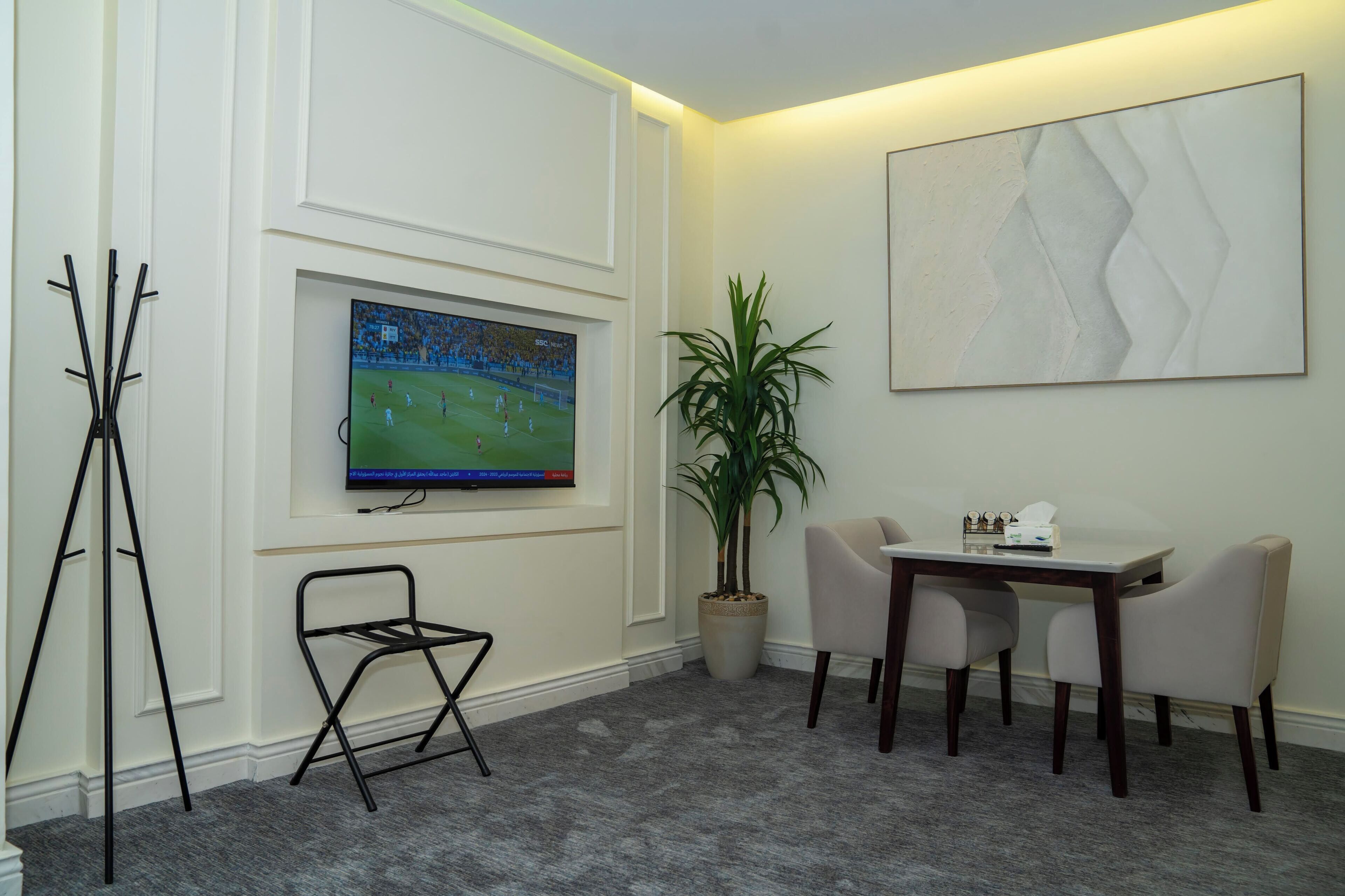 BRAI HOTEL 3*