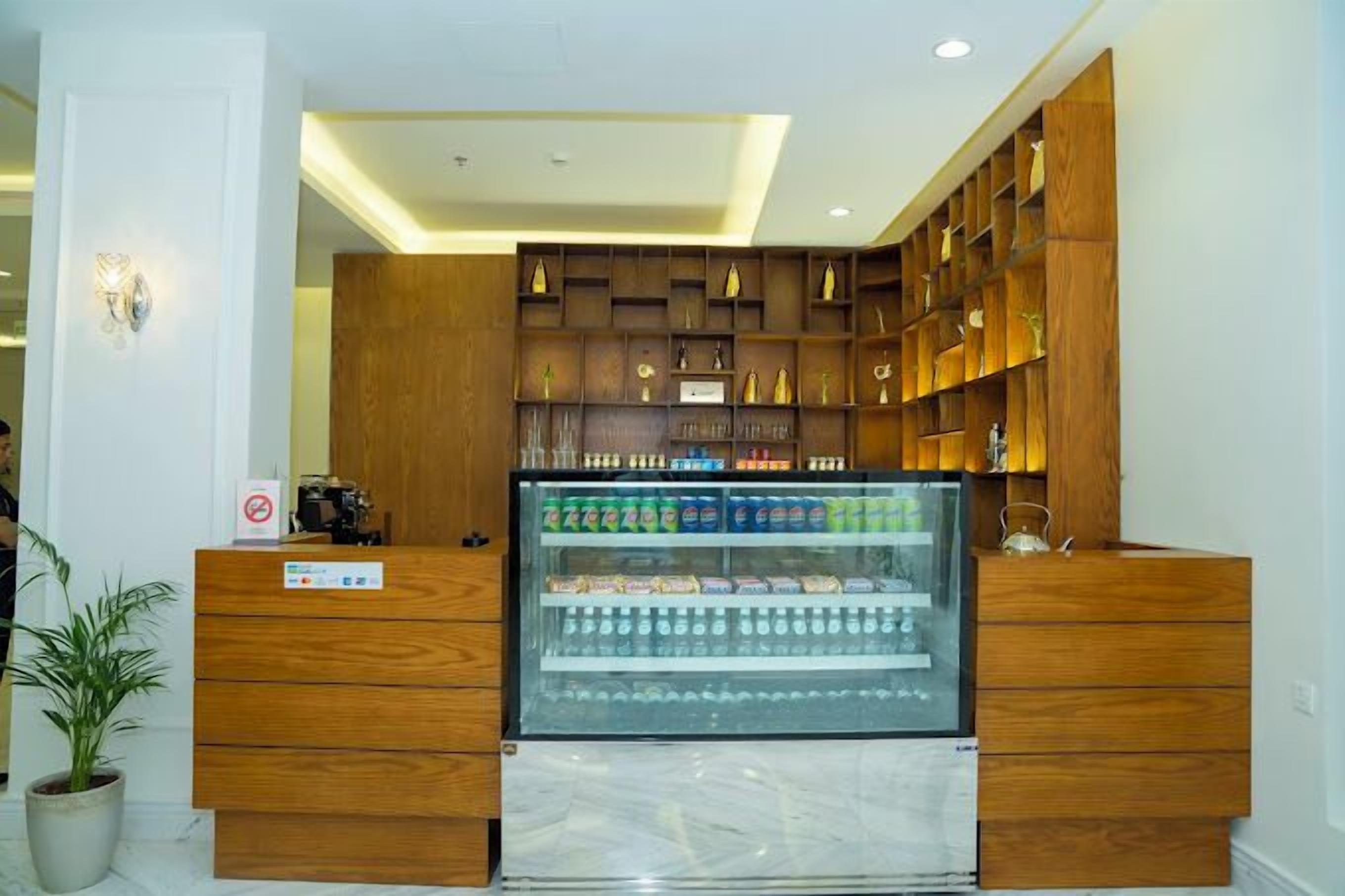 BRAI HOTEL 3*