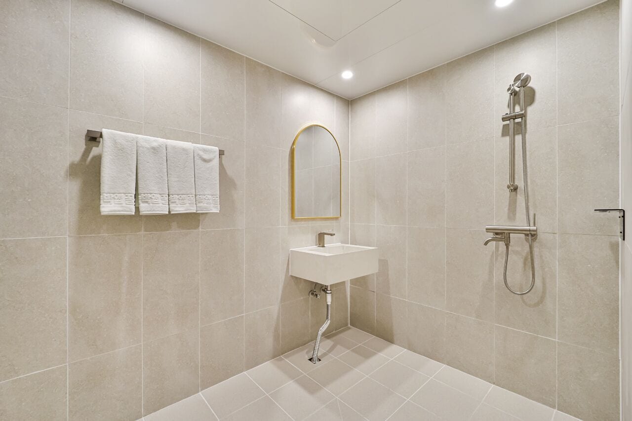 Coolstay Hotel 3*