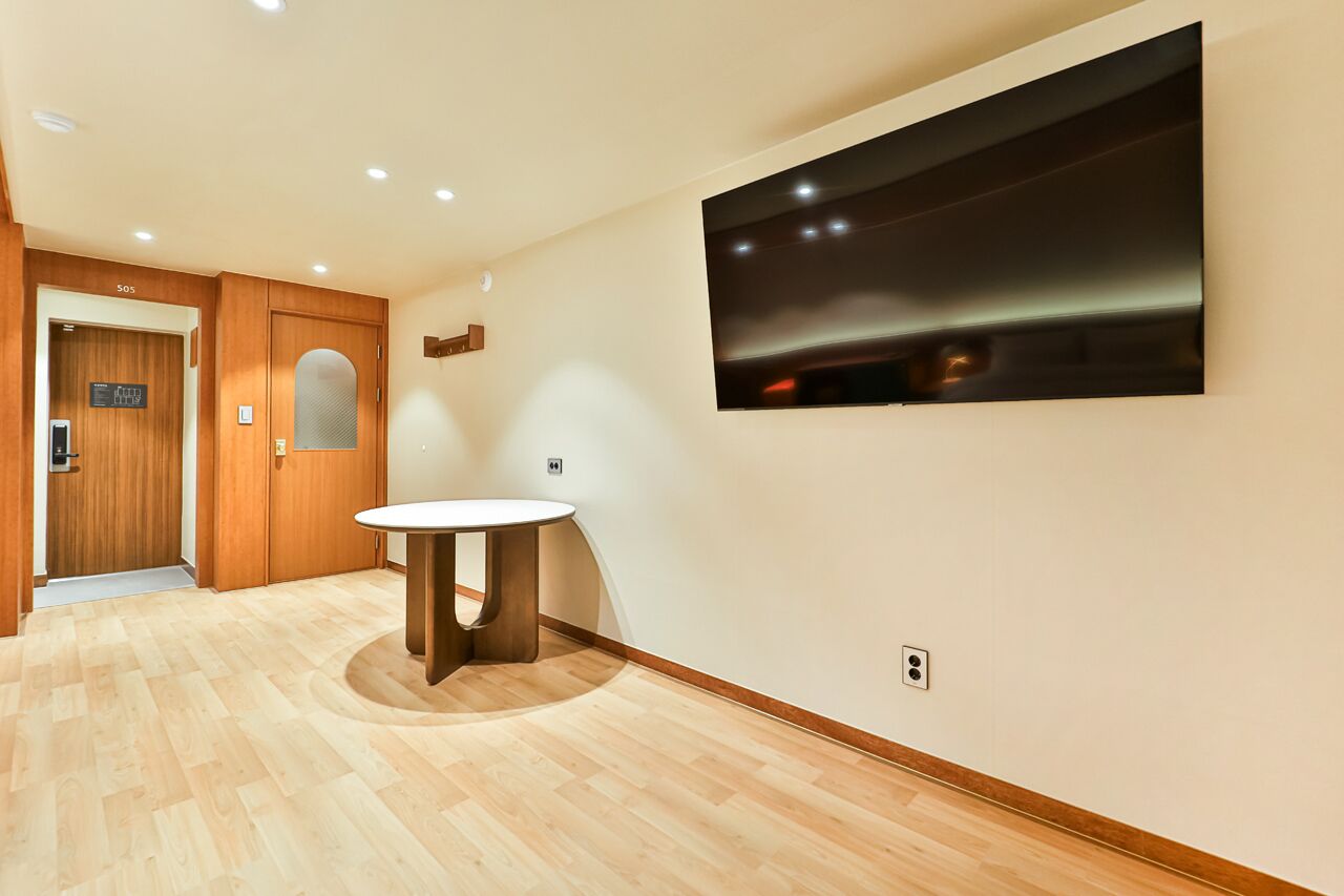 Coolstay Hotel 3*