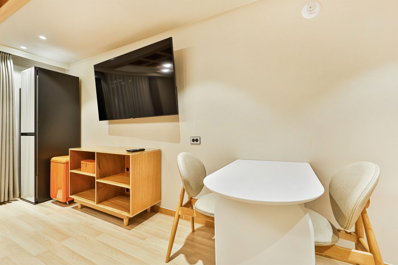 Coolstay Hotel 3*