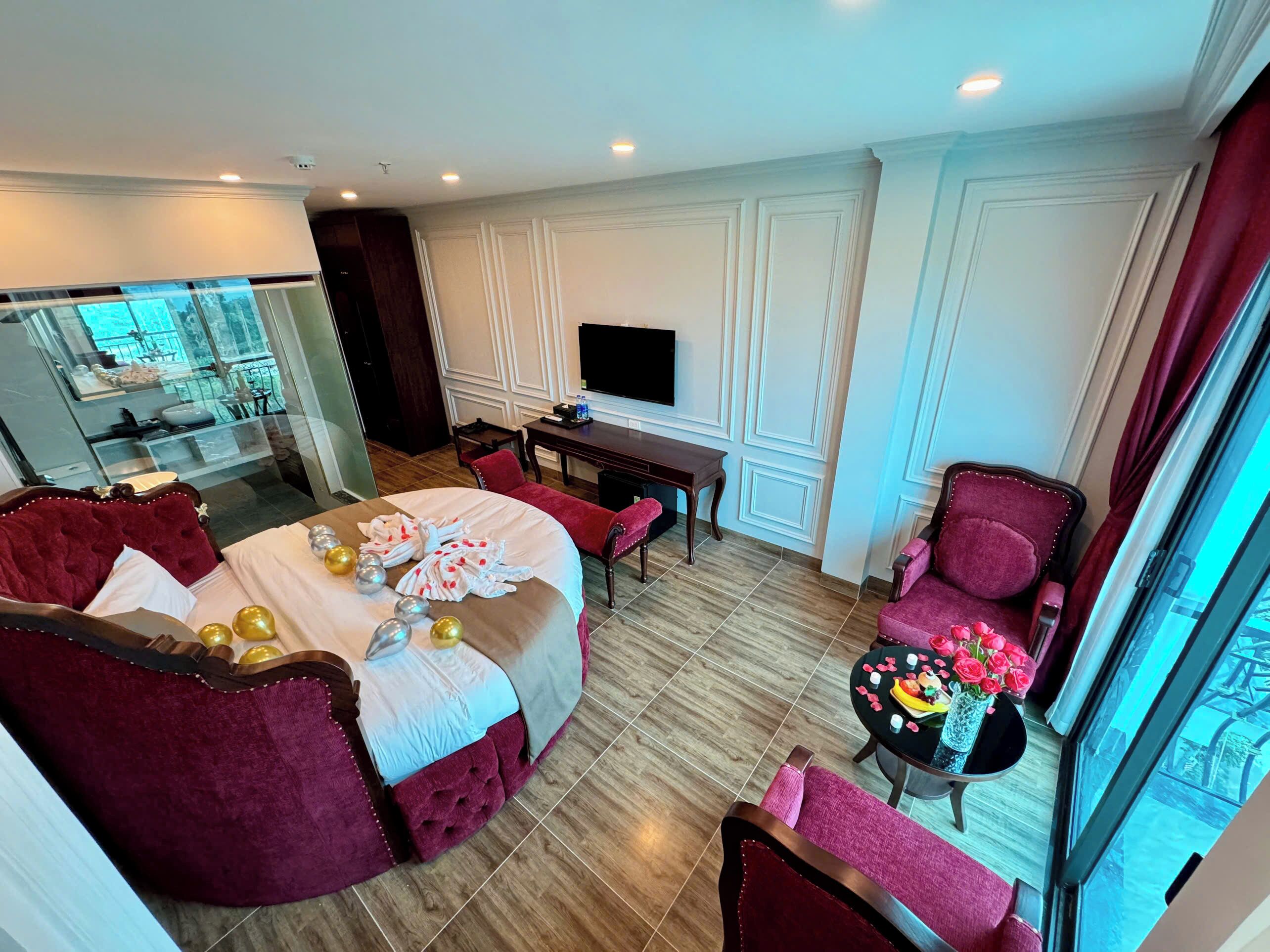 Luxury Hanoi Hotel 3*