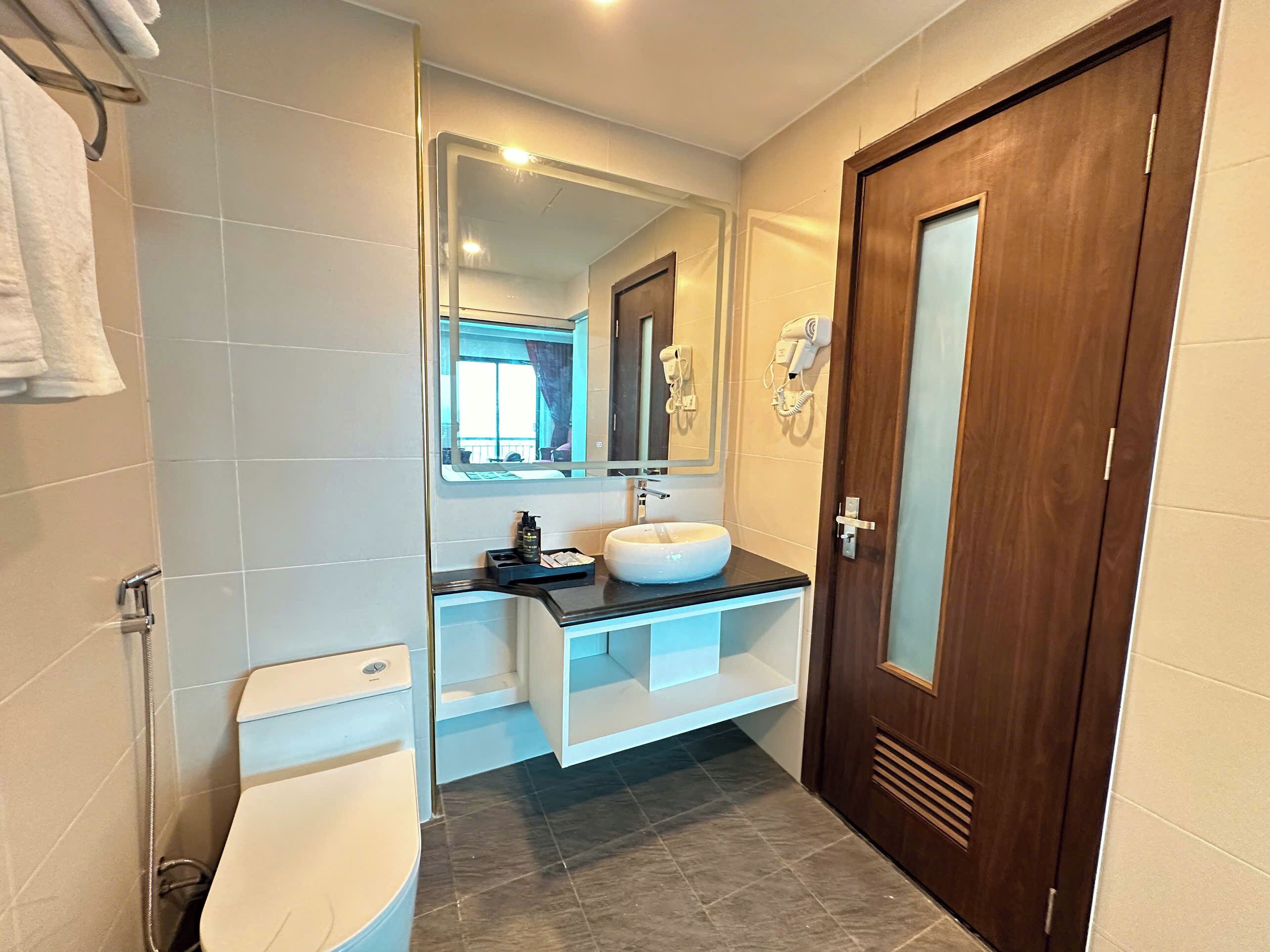 Luxury Hanoi Hotel 3*