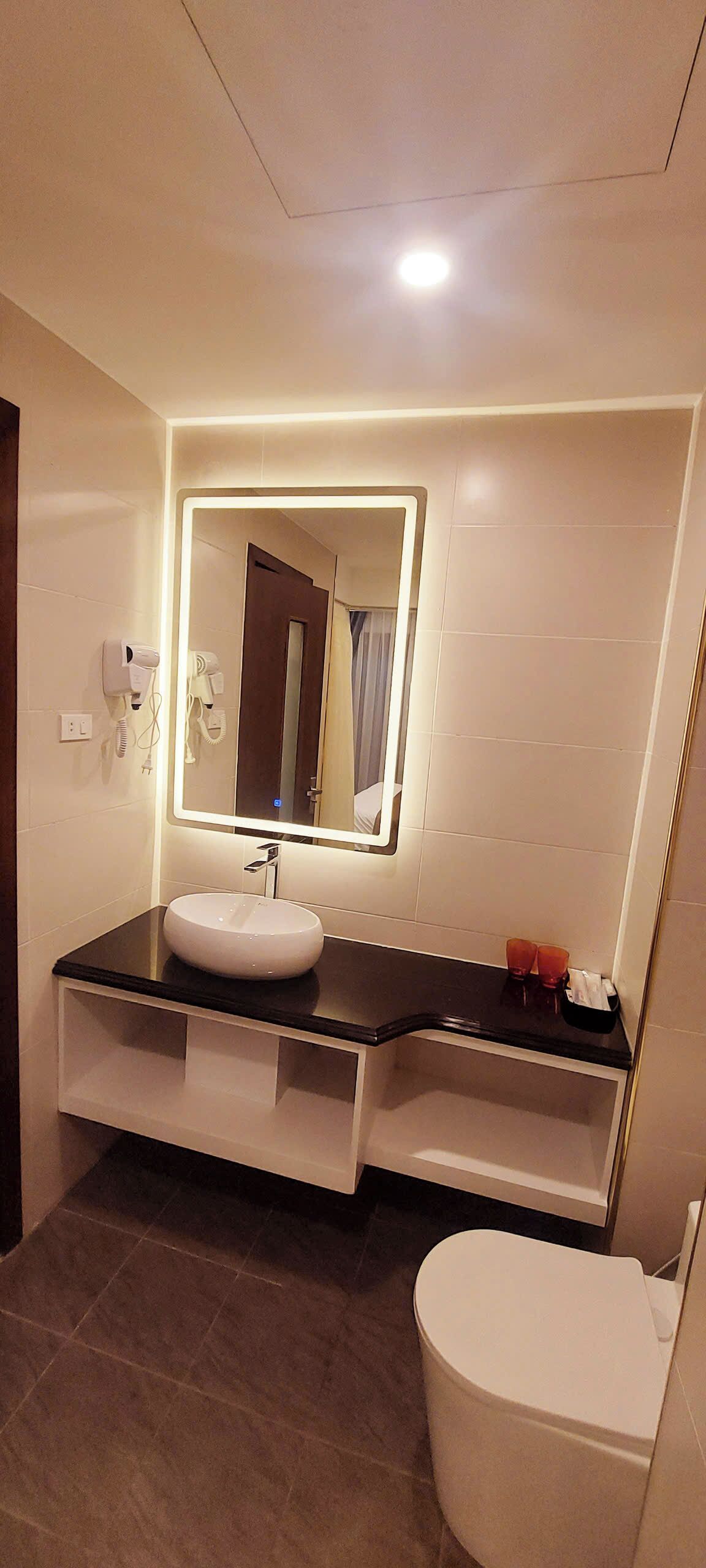 Luxury Hanoi Hotel 3*
