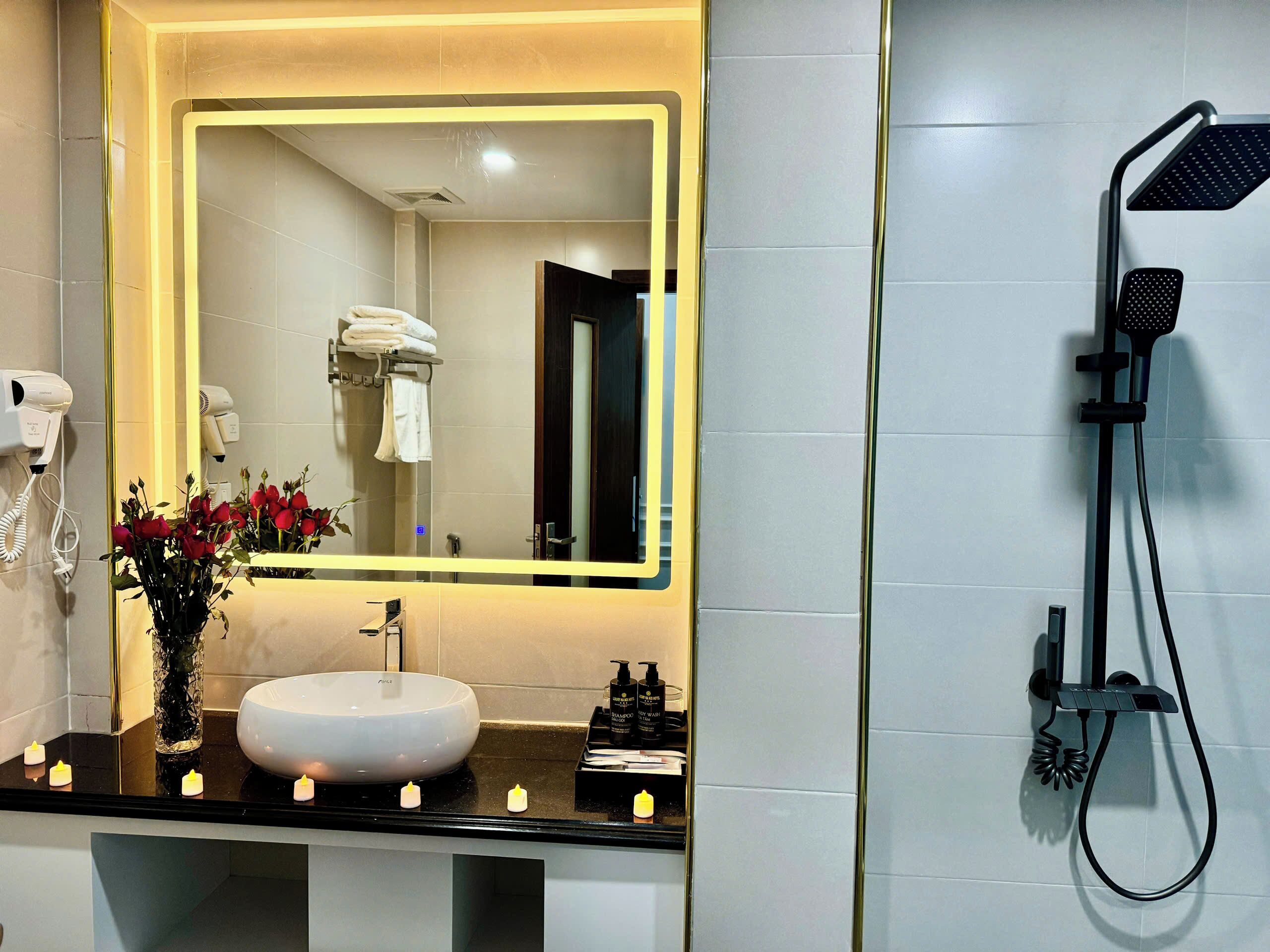 Luxury Hanoi Hotel 3*