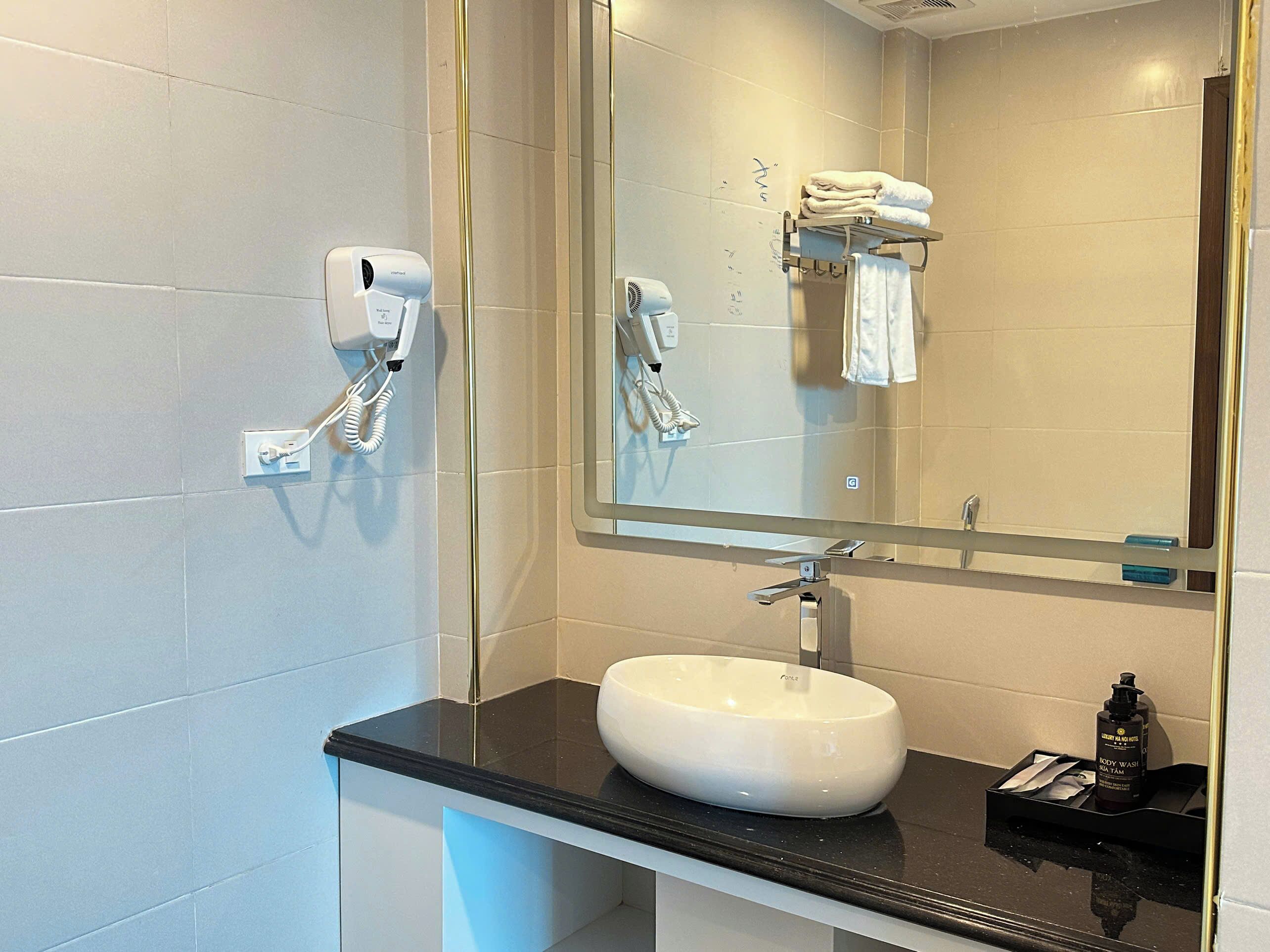 Luxury Hanoi Hotel 3*
