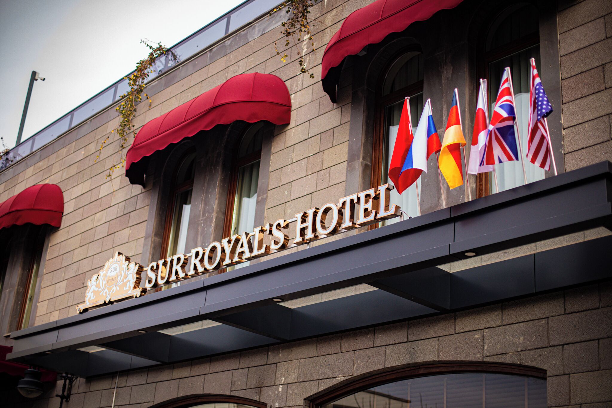 Sur Royals Hotel's 0*