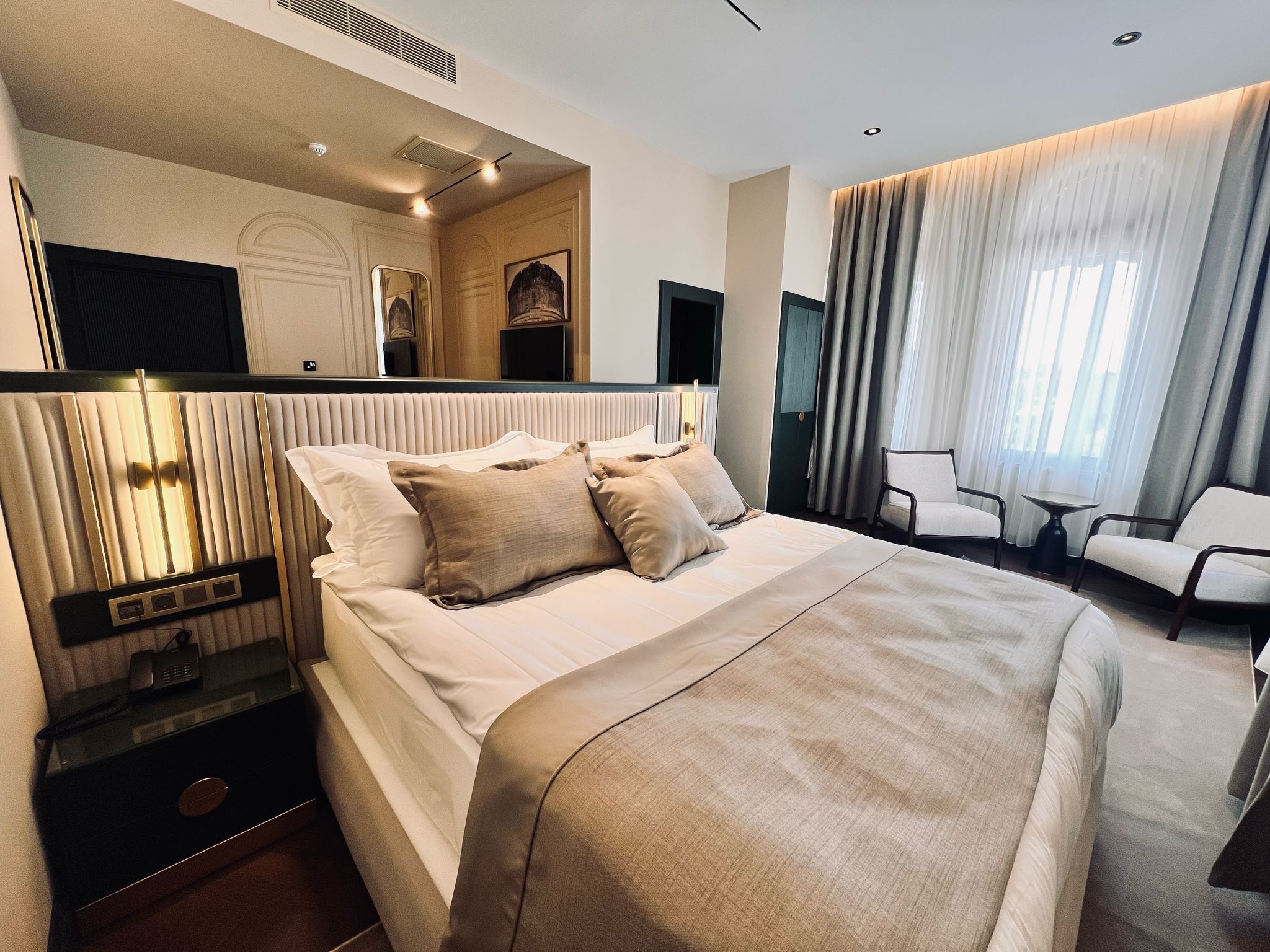Sur Royals Hotel's 0*