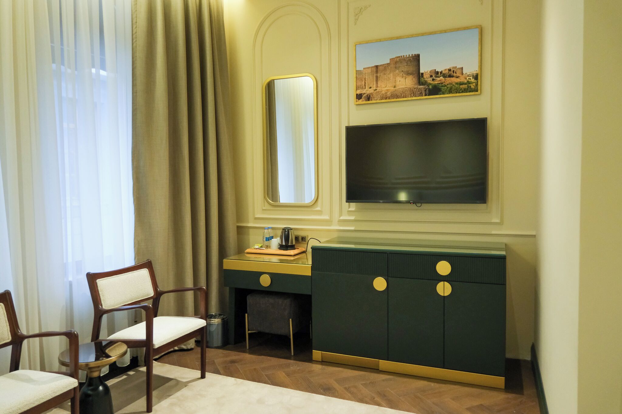 Sur Royals Hotel's 0*