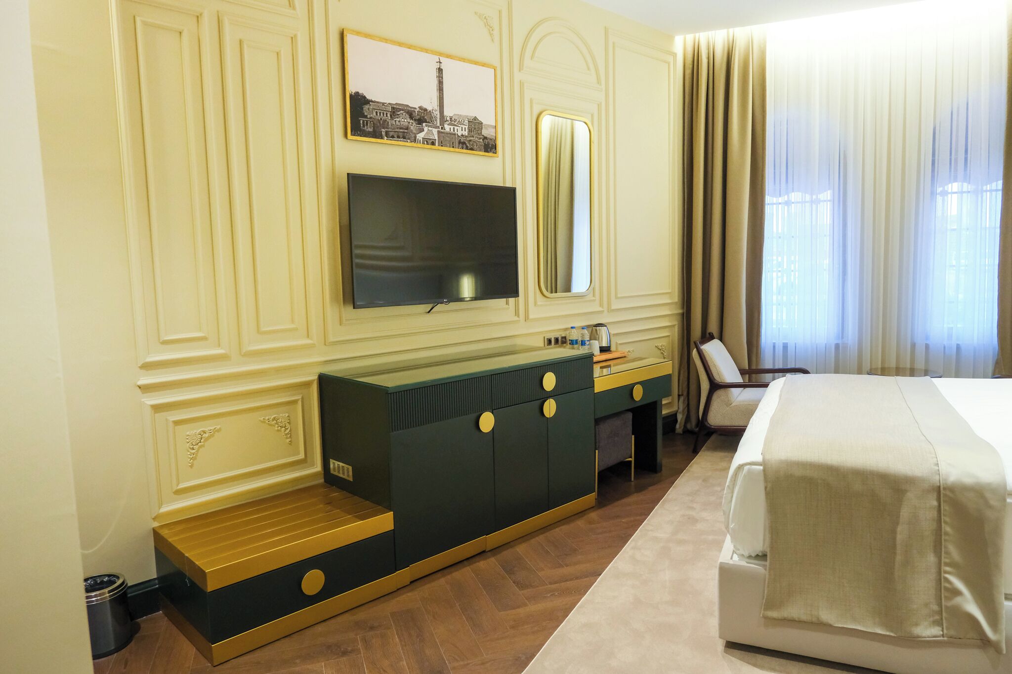 Sur Royals Hotel's 0*