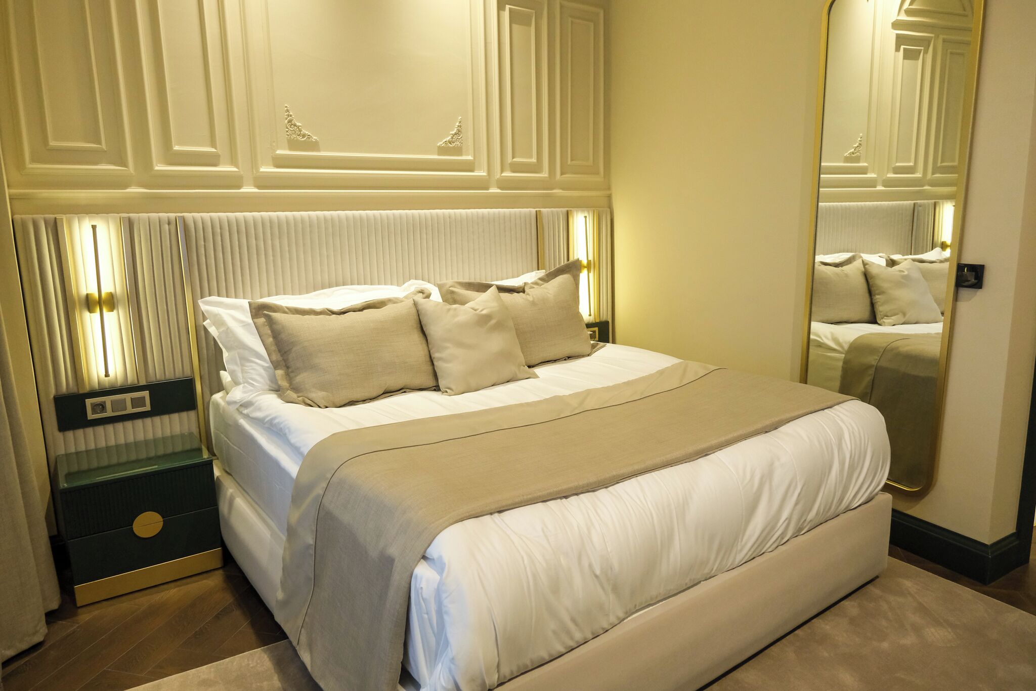 Sur Royals Hotel's 0*