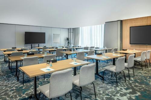 Four Points By Sheraton Jeddah King Fahd Road 4*