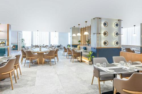 Four Points By Sheraton Jeddah King Fahd Road 4*