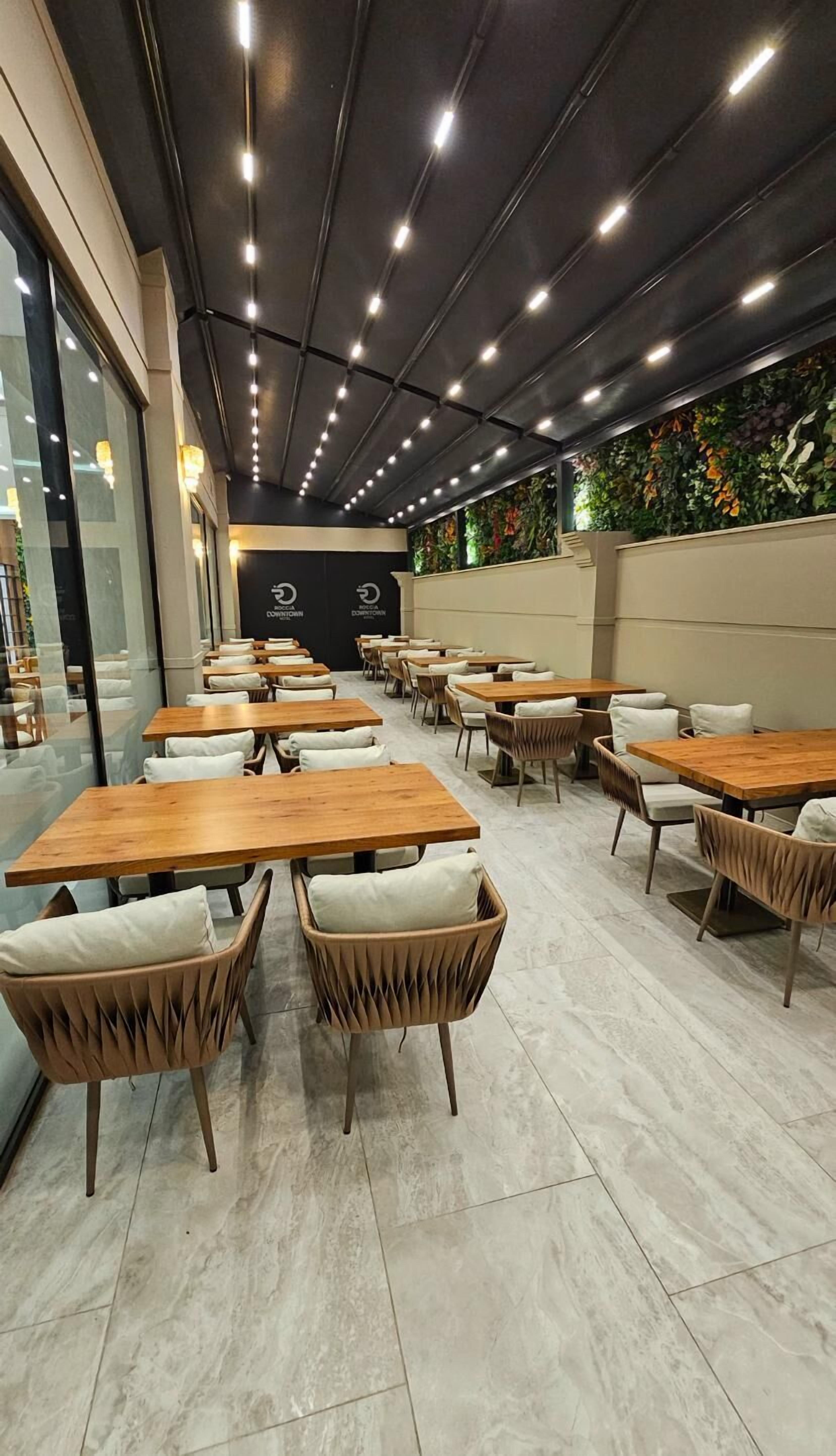 ROCCIA DOWNTOWN HOTEL 3*