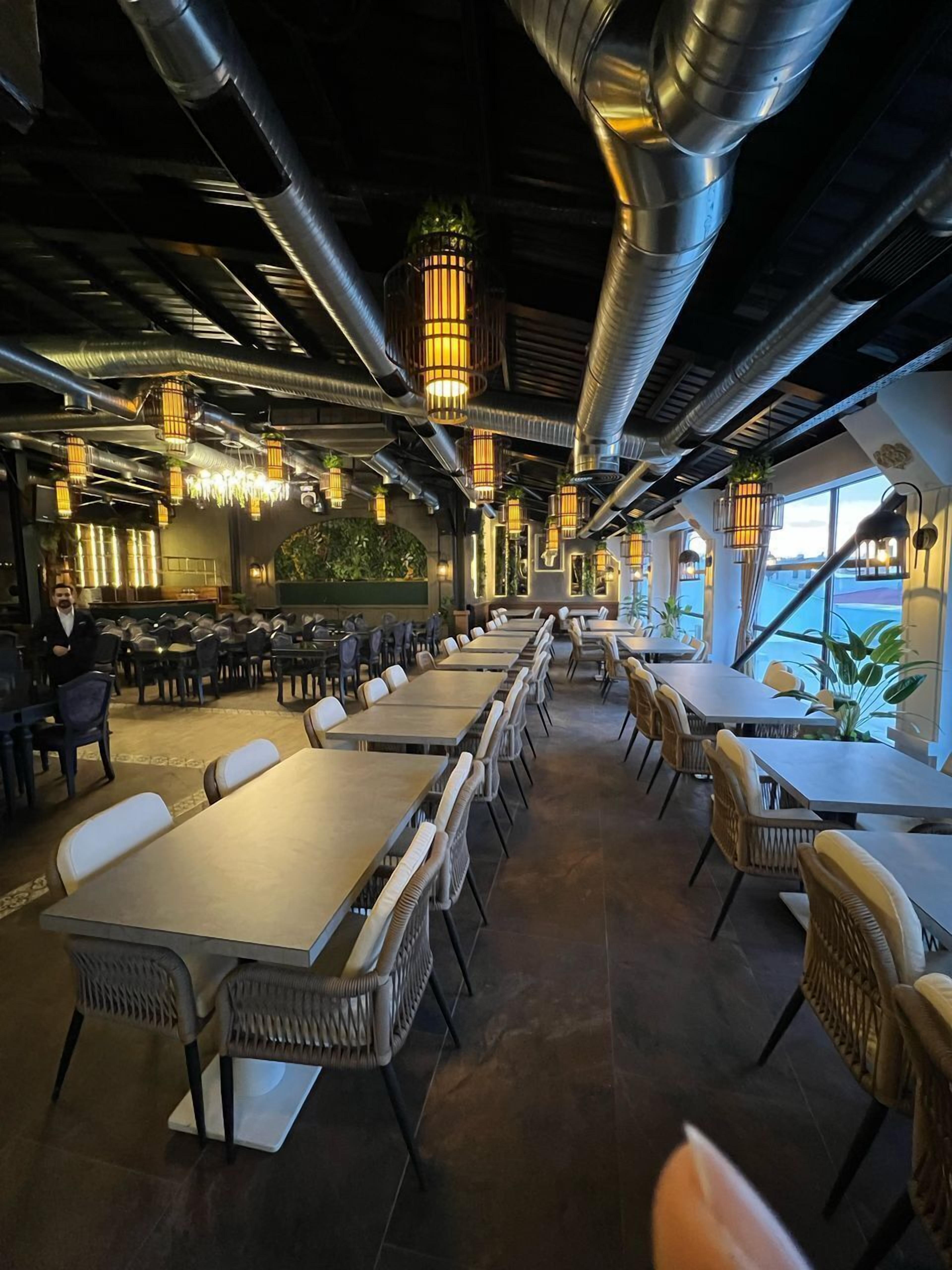 ROCCIA DOWNTOWN HOTEL 3*