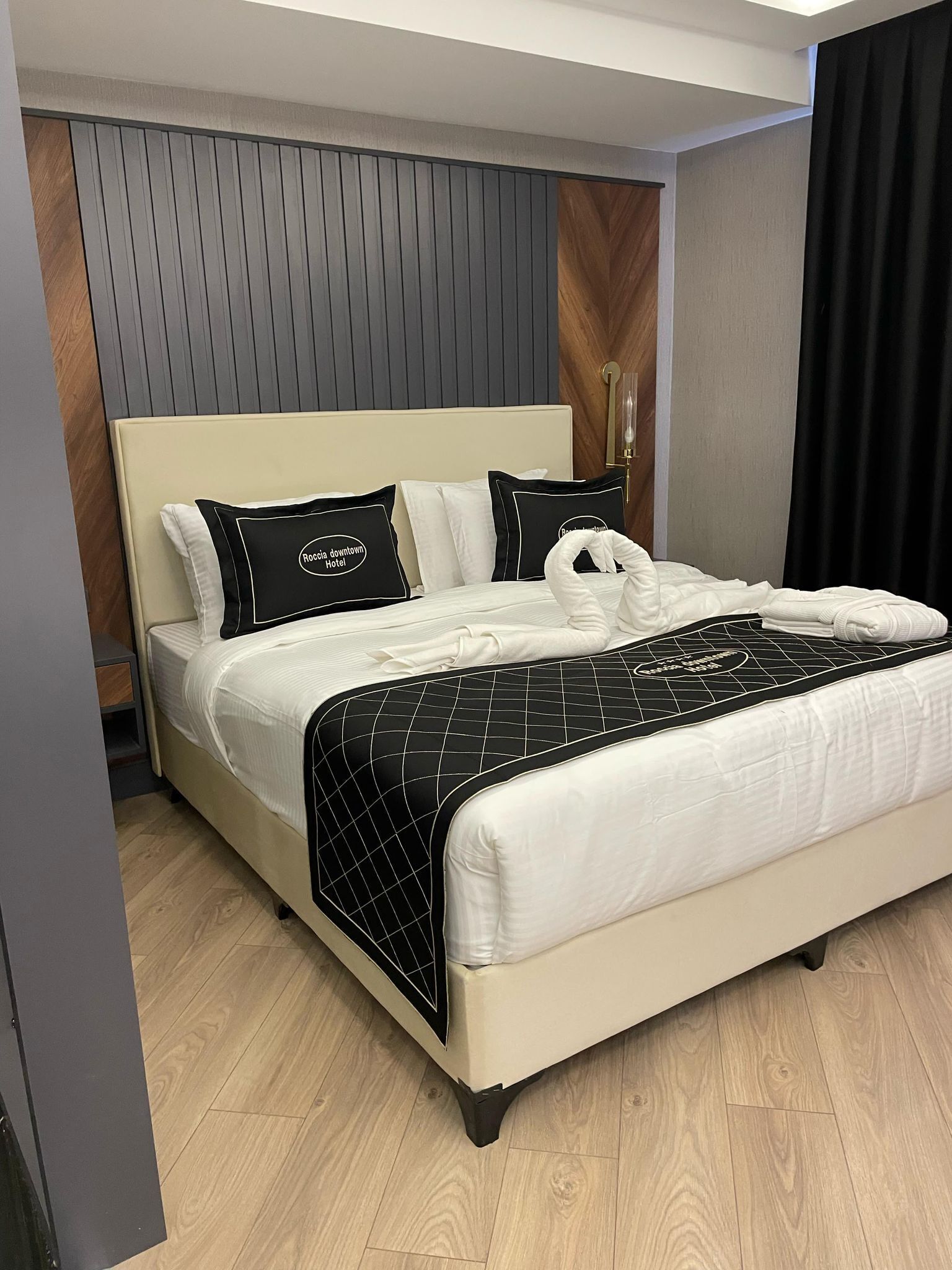 ROCCIA DOWNTOWN HOTEL 3*