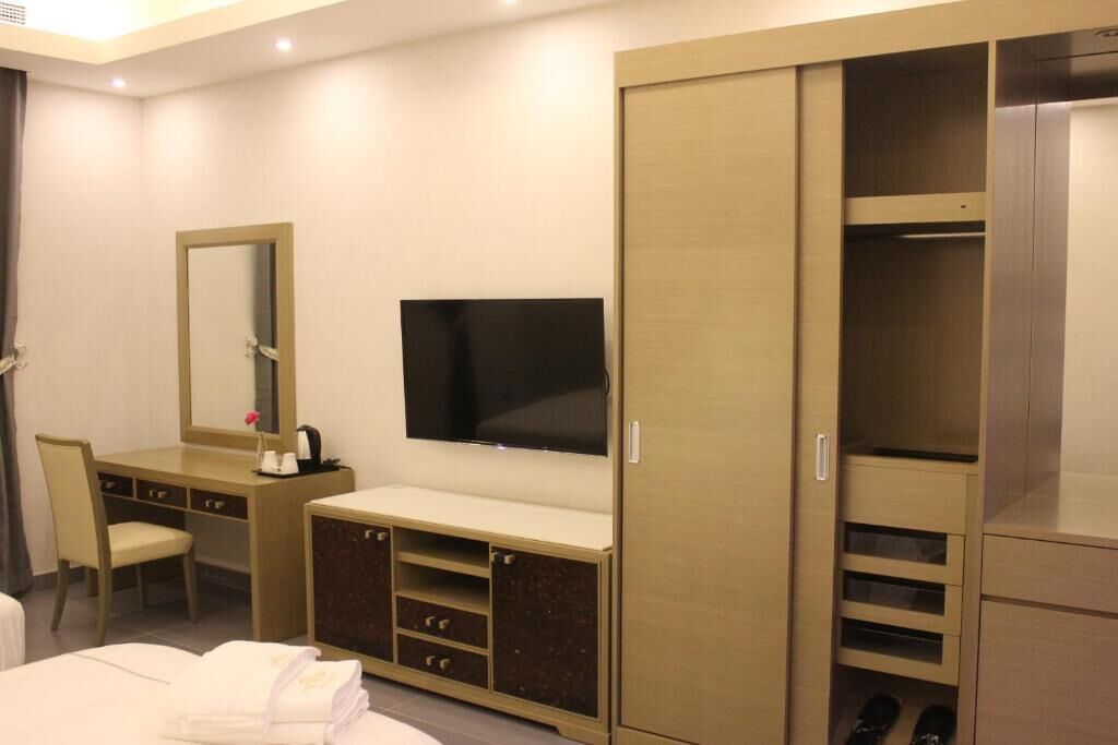 Refal Homes 4*