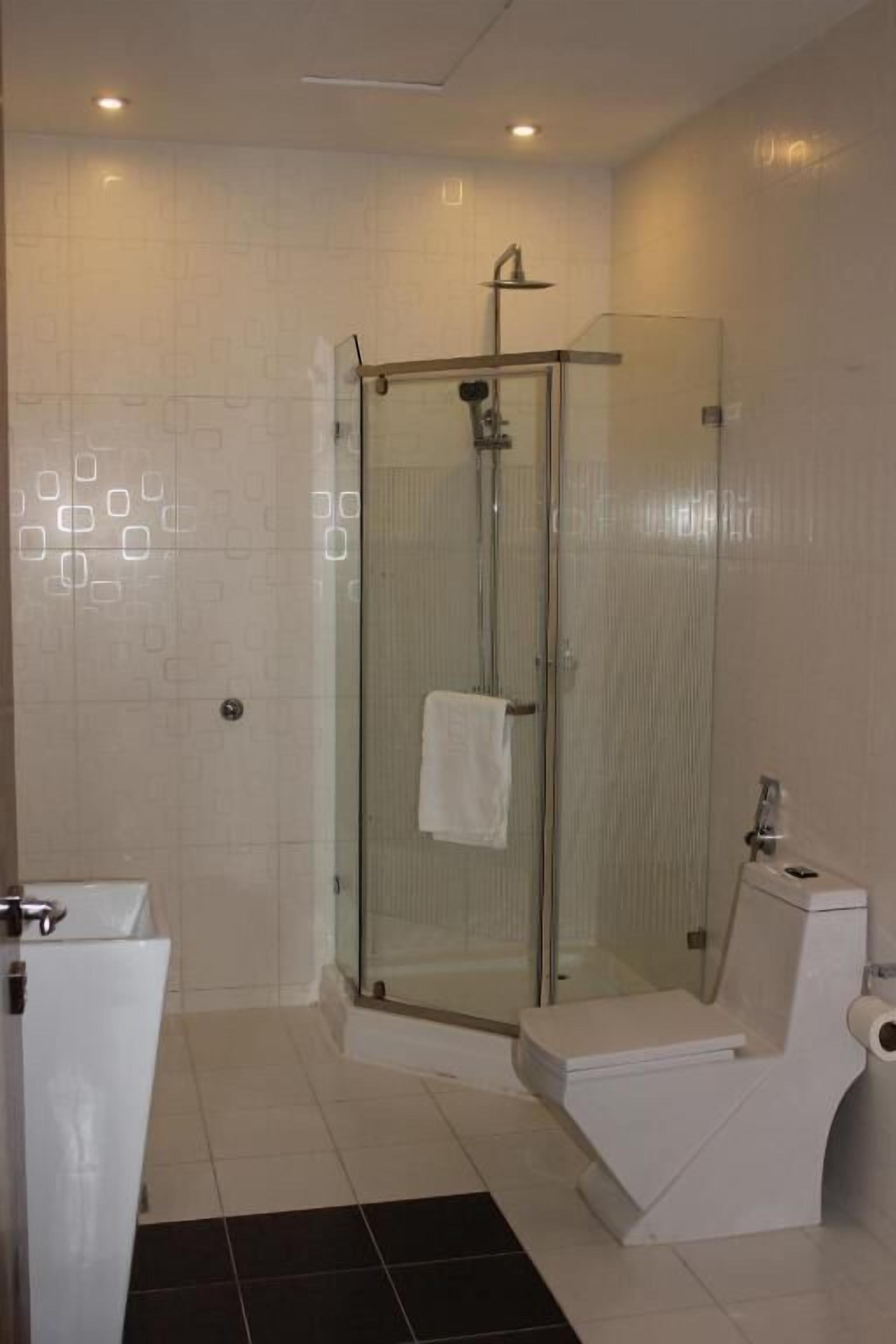 Refal Homes 4*