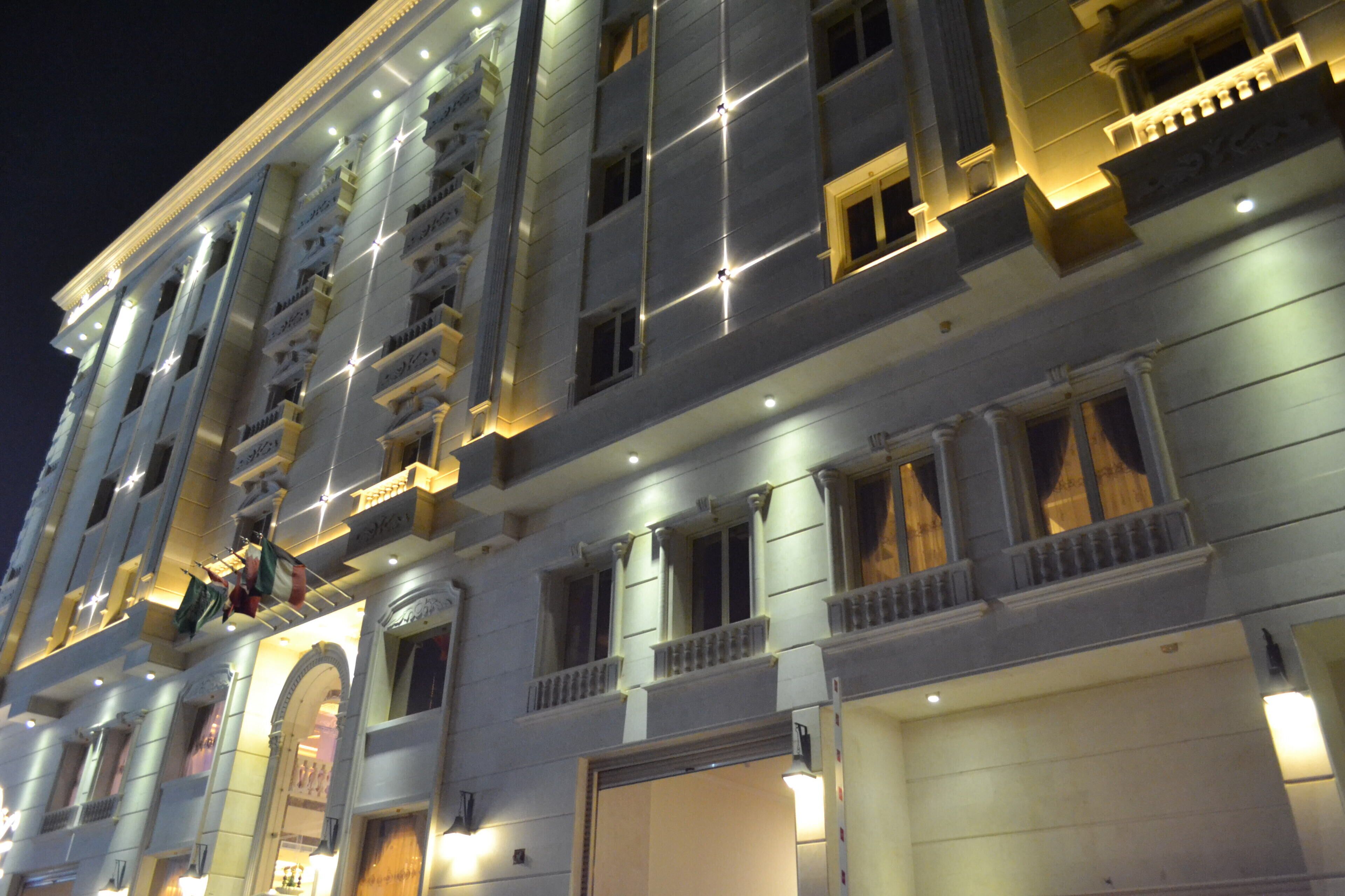 Refal Homes 4*