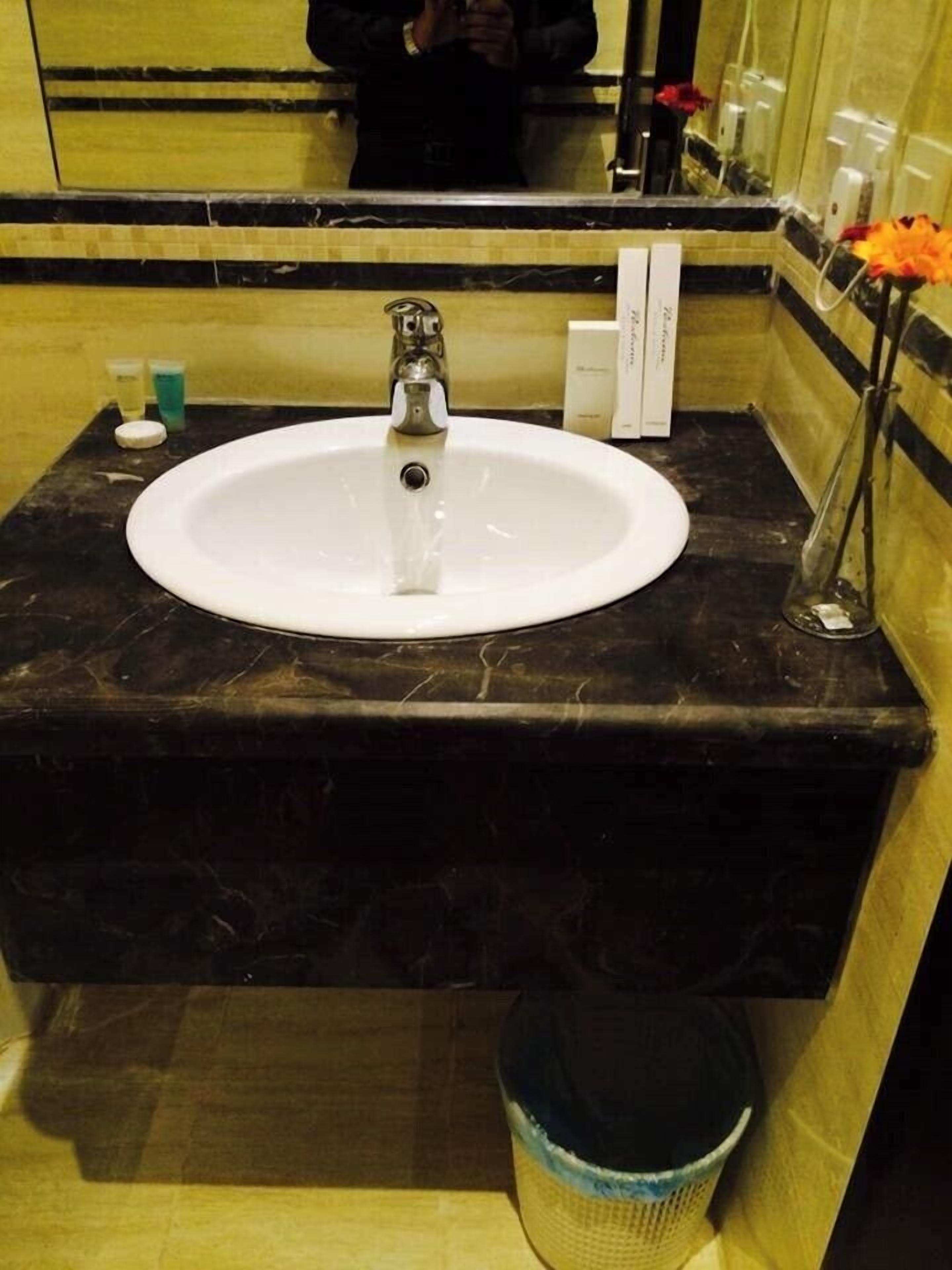 Pestana Hotel & Suites 1 0*