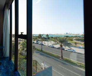 Blue Breeze Hotel 1*