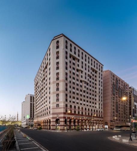 Grand Millennium Al Haram Hotel 4*