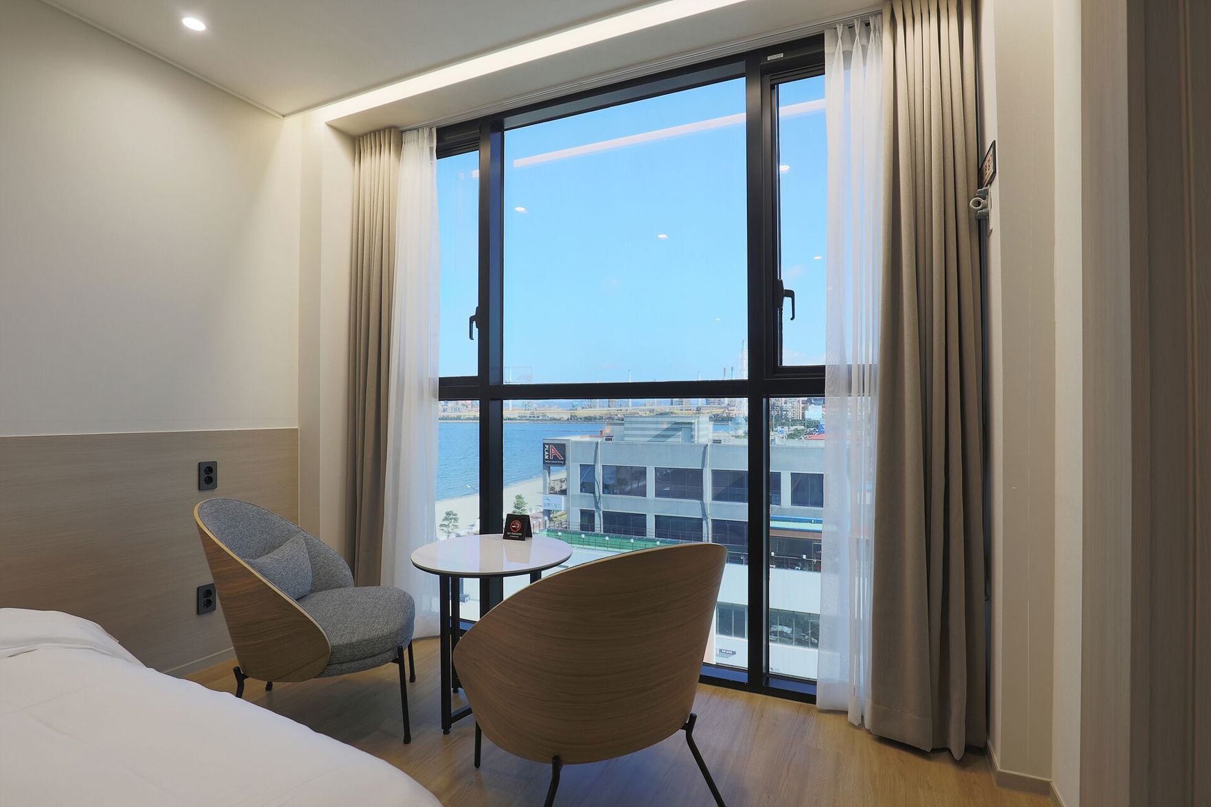 Pohang Hound Hotel Songdo Beach 3*