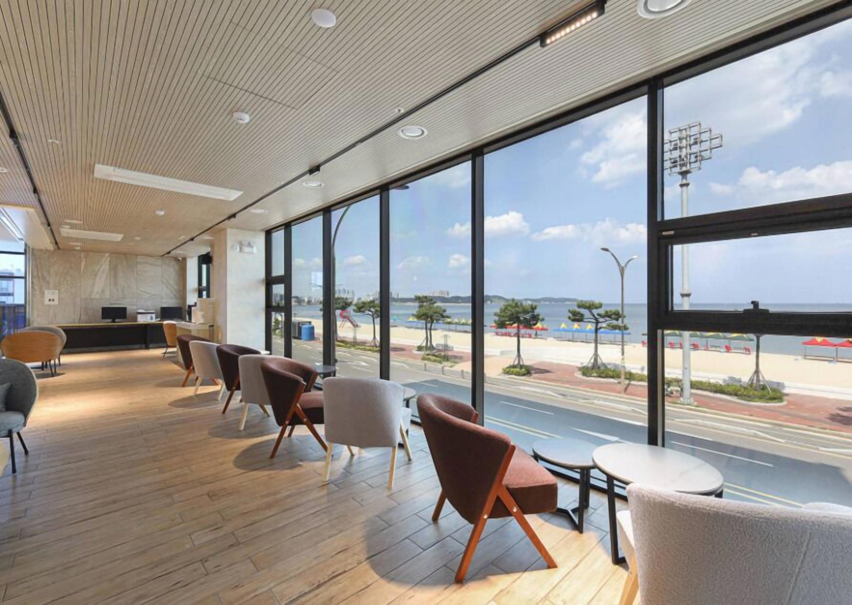 Pohang Hound Hotel Songdo Beach 3*