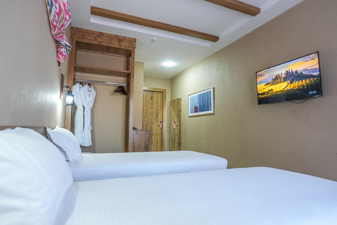 Arda Miraj 4*
