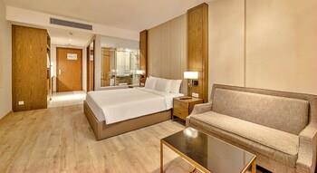 S79 Residence LYN Panorama 4*