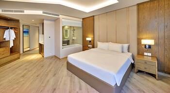 S79 Residence LYN Panorama 4*