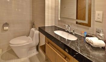 S79 Residence LYN Panorama 4*