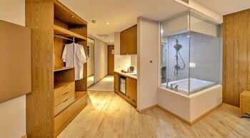 S79 Residence LYN Panorama 4*