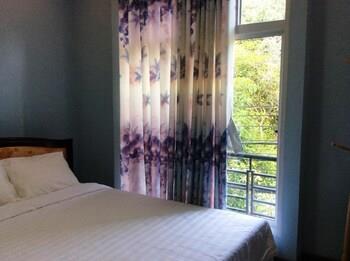 Huy Hoang Hotel 2*