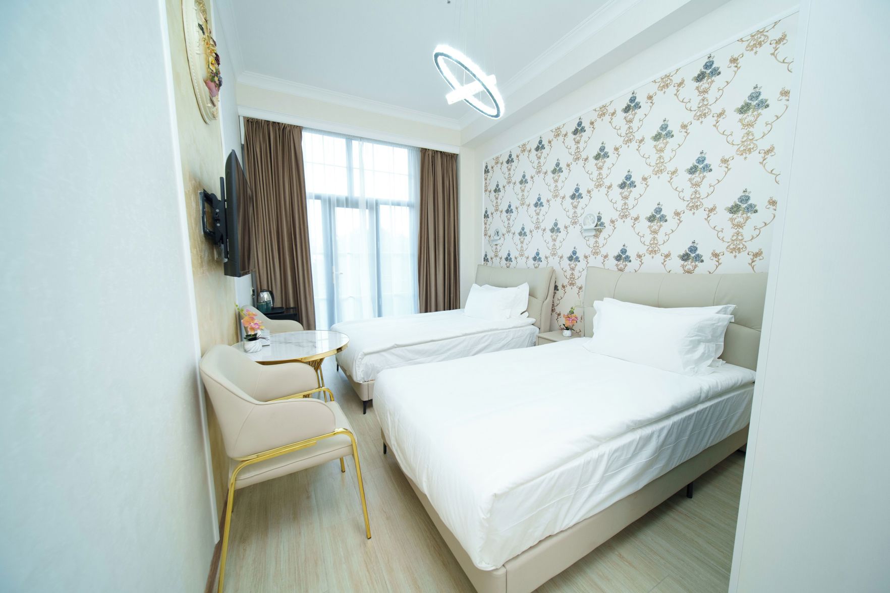 Emmanuel Hotel Yerevan 3*
