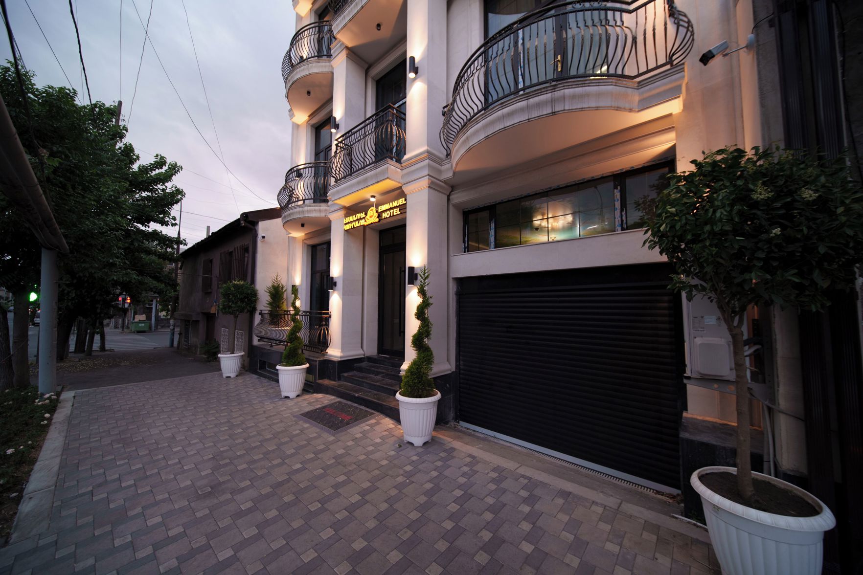 Emmanuel Hotel Yerevan 3*