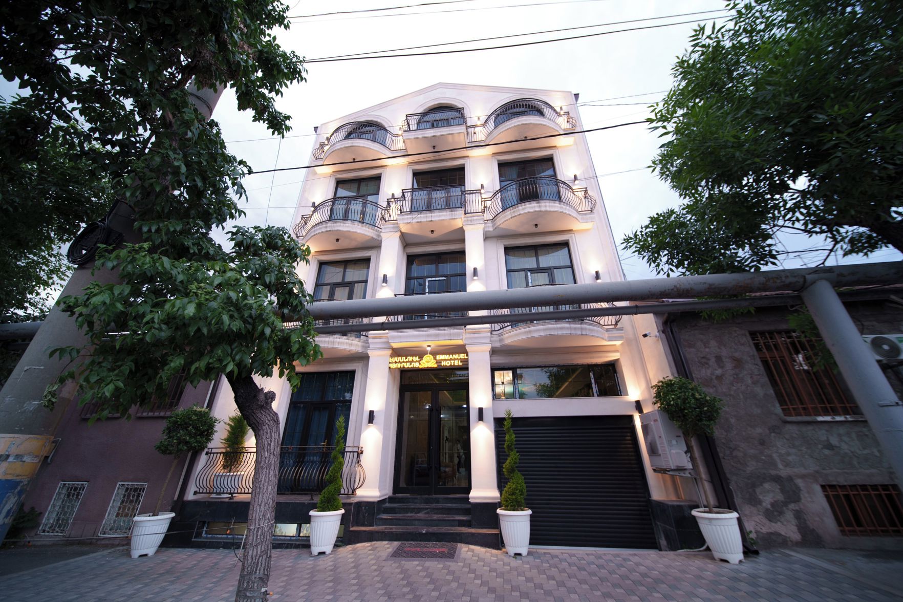 Emmanuel Hotel Yerevan 3*