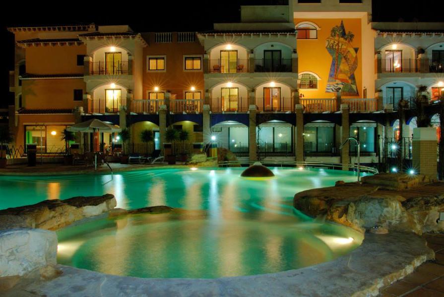 La Laguna Spa & Golf 4*