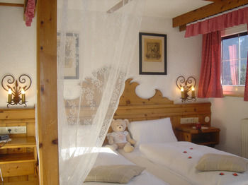 Alp Art Hotel 2*